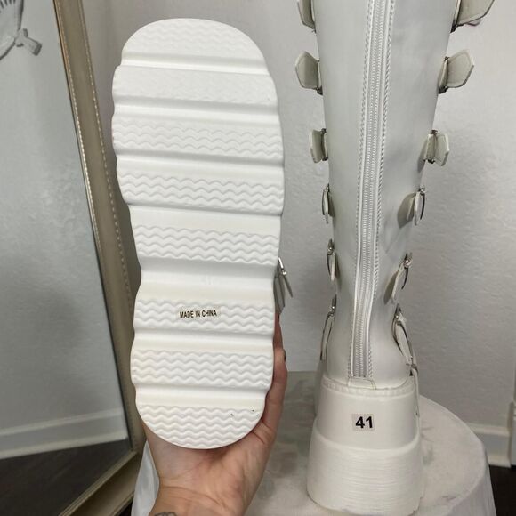 Women's Chunky Silver White Platform Knee High Buckle Boots Size US 10.5 - Picture 5 of 10